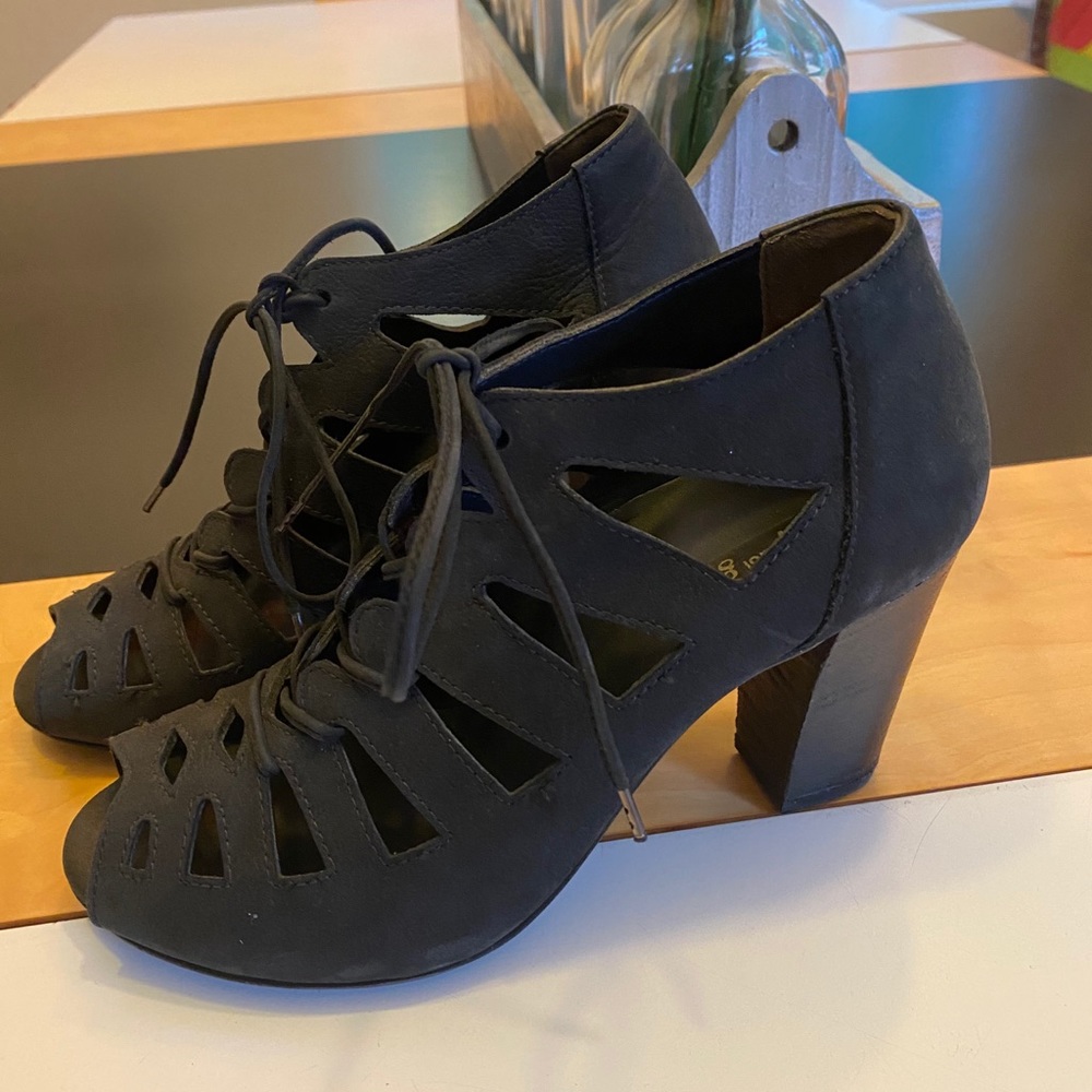 Paul Green Shoes